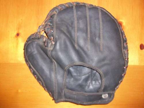 Victor, Wright & Ditson BA Basemitt Lefty Back